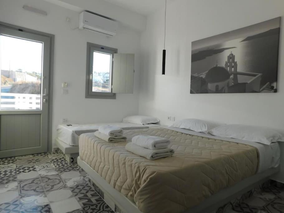 Fira Exo Katikies- Urban Fira Apartment Exterior photo